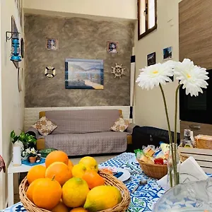 https://casalungomare.sicilyhotelsitaly.net