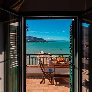 https://roqamaris.sicilyhotelsitaly.net