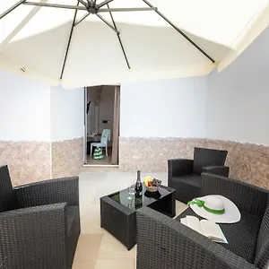  Bed & Breakfast Dimora Le Volte Italië