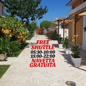 https://un-passo-dal-mare.it-romehotels.com
