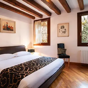 https://renato-apartment-venice.hotelslidodijesolo.com