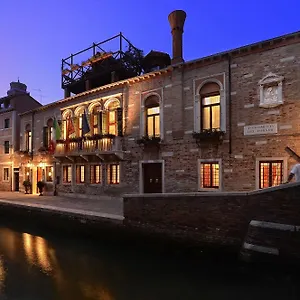 Palazzetto Madonna **** Venice