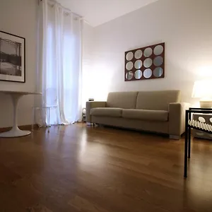 https://milan-apartment-brera-suite.it-lombardy.com