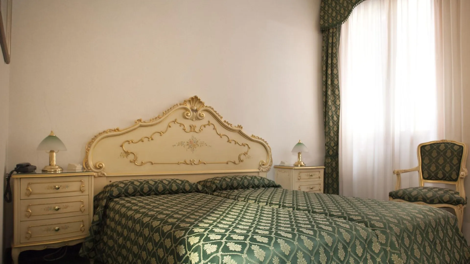 ונציה Hotel Commercio & Pellegrino 3*,