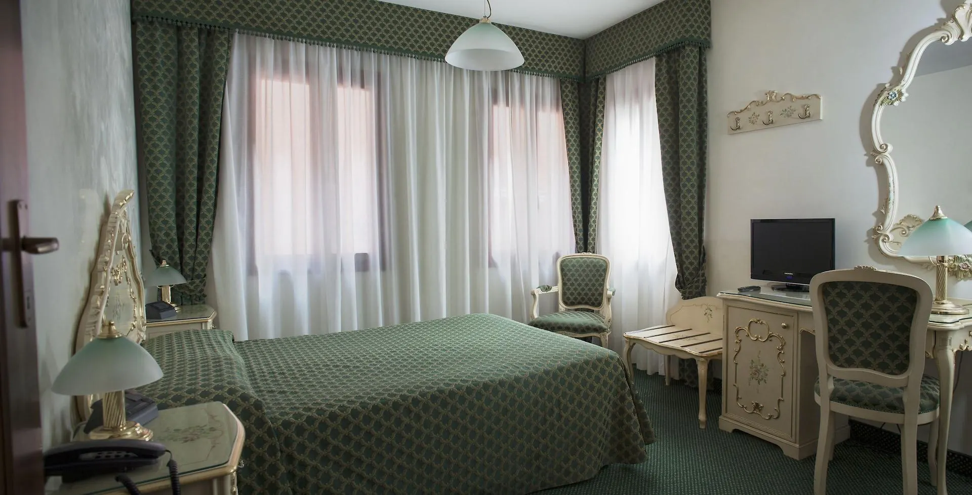 ונציה Hotel Commercio & Pellegrino