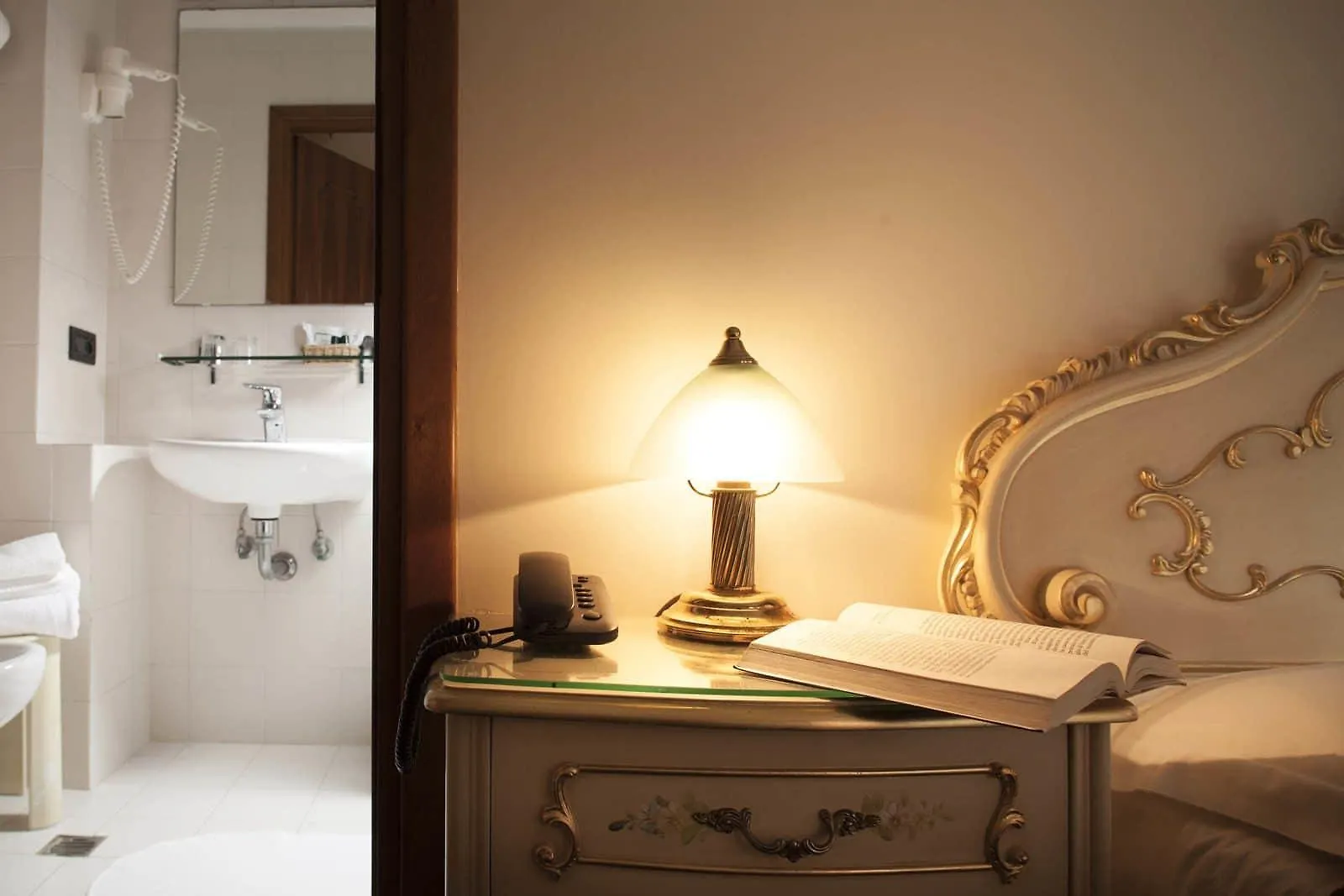 ונציה Hotel Commercio & Pellegrino 3*,