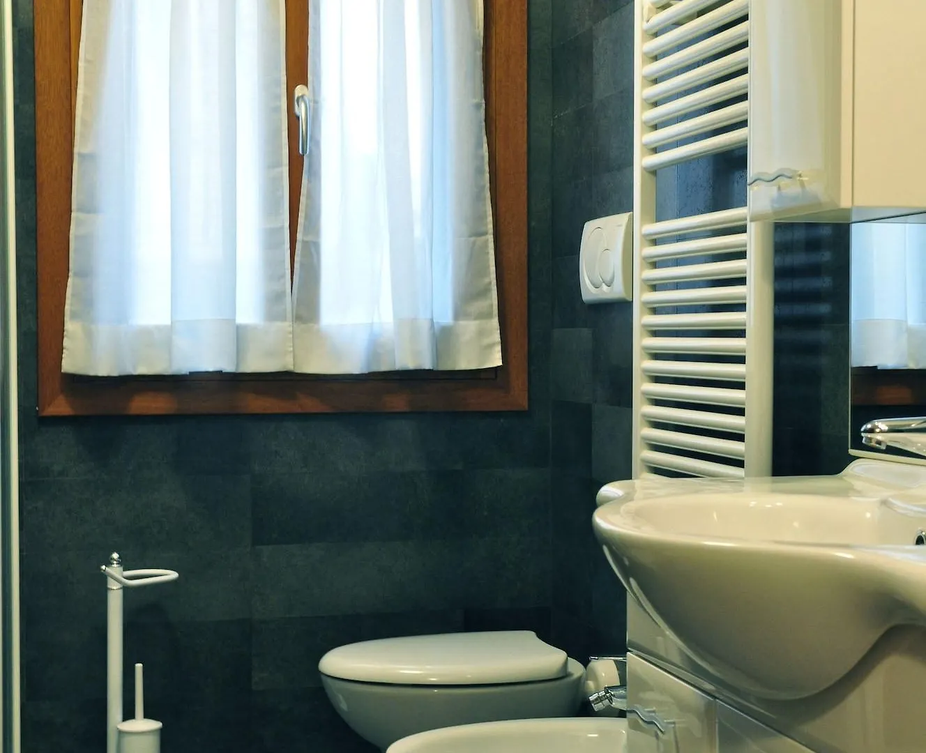 ונציה Hotel Commercio & Pellegrino 3*,  איטליה