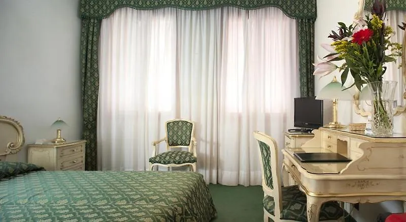 ונציה Hotel Commercio & Pellegrino